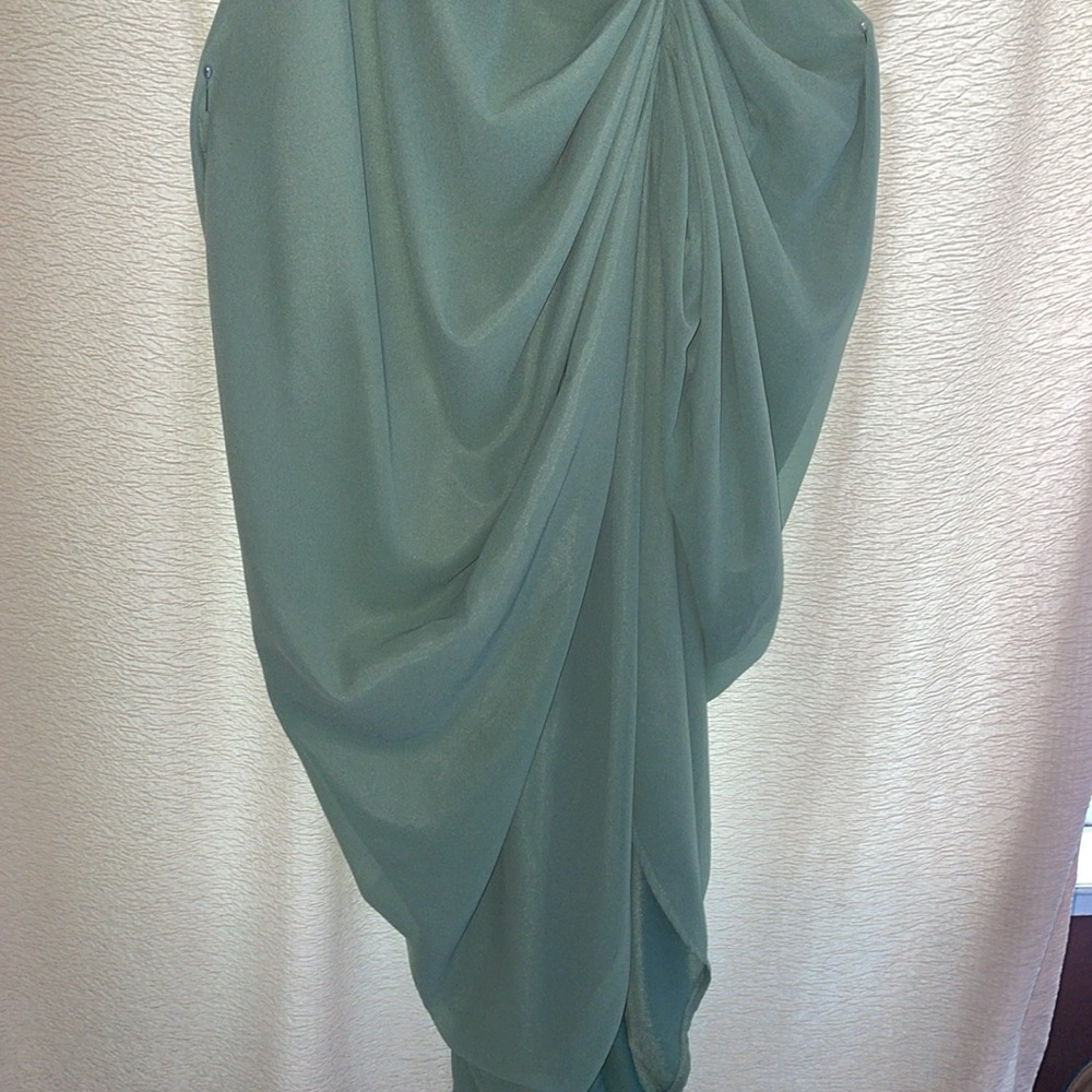 NWT PRETTYLITTLETHING dress 10 - Picture 2 of 14